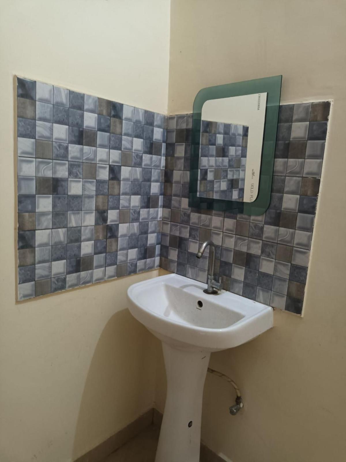 Anant Paying Guest House Ayodhya Екстериор снимка
